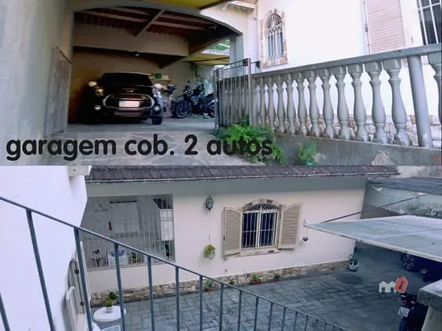 Casa com 600m² 3 quartos e 1 banheiro, à venda, no bairro Bairro das Hortênsias em Petrópolis