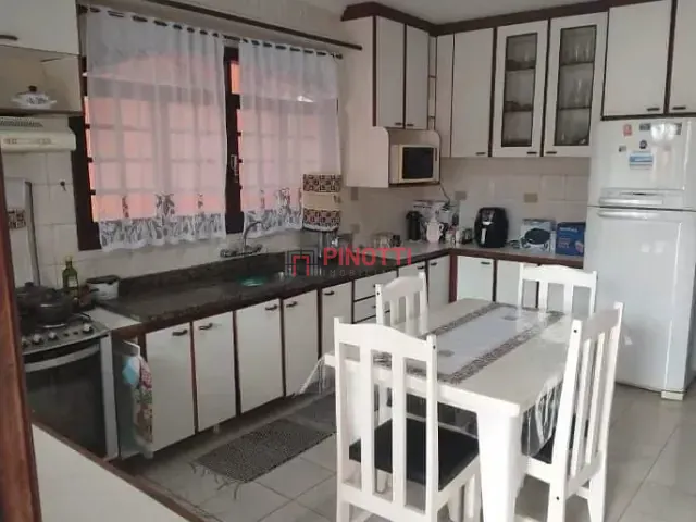 Casa 3 quartos e 5 banheiros, à venda, no bairro Dos Casa em São Bernardo do Campo