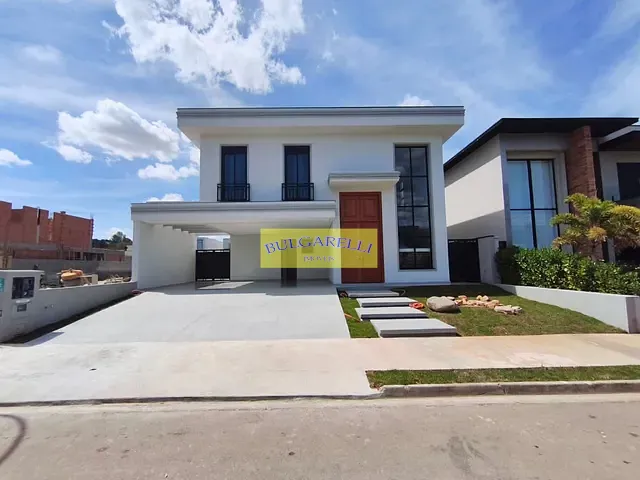 Casa com 600m² 3 quartos e 5 banheiros, à venda, no bairro Jardim das Samambaias em Jundiaí