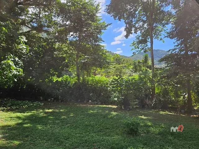 Casa com 3800m² 4 quartos e 2 banheiros, à venda, no bairro Retiro em Petrópolis
