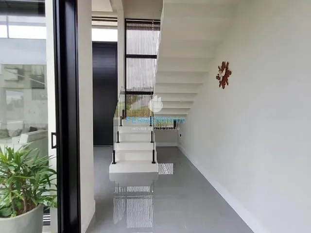 Casa com 1034m² 5 quartos e 6 banheiros, à venda, no bairro Condomínio Reserva do Paratehy em São José dos Campos