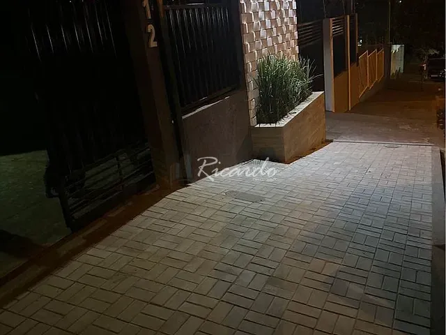 Casa 3 quartos e 2 banheiros, à venda, no bairro Conjunto Novo Centauro em Arapongas