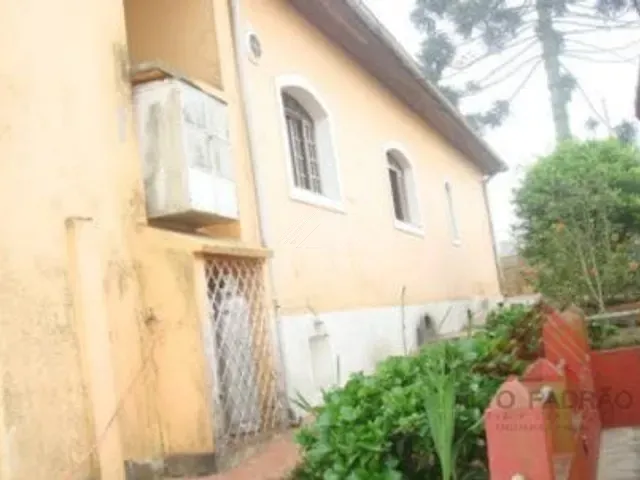 Casa 3 quartos e 3 banheiros, à venda, no bairro Núcleo Colonial em Ribeirão Pires