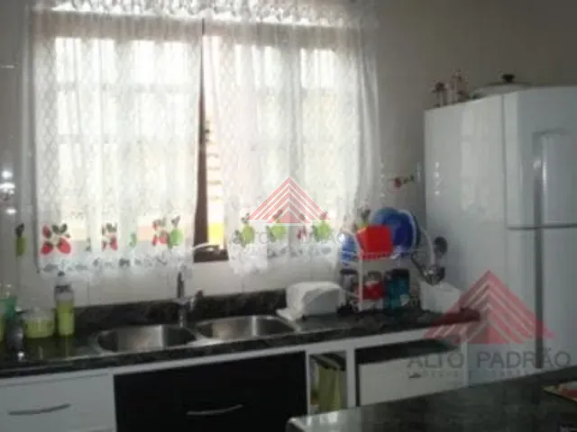 Casa 3 quartos e 3 banheiros, à venda, no bairro Núcleo Colonial em Ribeirão Pires