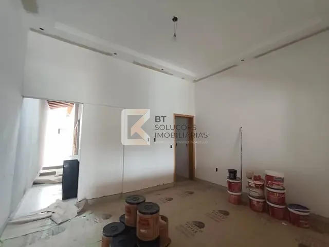 Casa com 125m² 3 quartos e 2 banheiros, à venda, no bairro Jardim Pau Preto em Indaiatuba