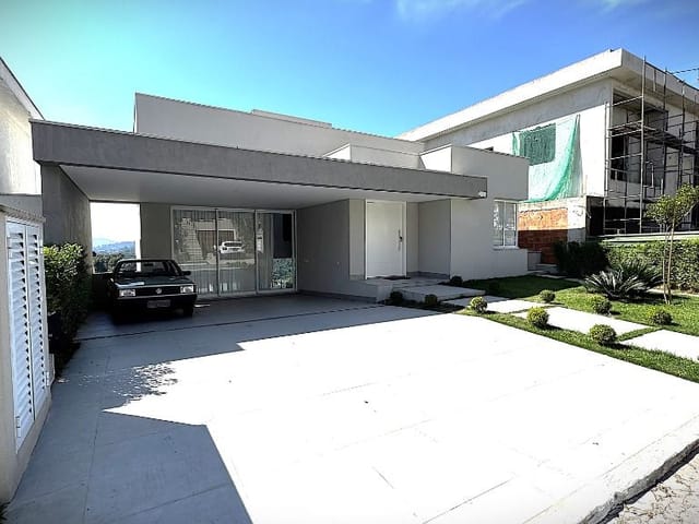 Casa com 364m² 5 quartos e 5 banheiros, à venda, no bairro Parque Sinai em Santana de Parnaíba