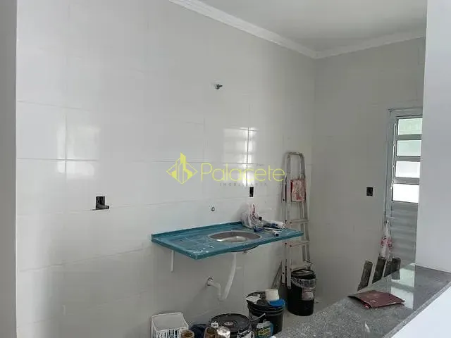 Casa com 150m² 2 quartos e 2 banheiros, à venda, no bairro Residencial Estoril em Taubaté