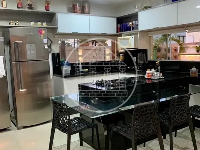 Casa com 530m² 4 quartos e 2 banheiros, à venda, no bairro Parque Do Jiqui em Parnamirim