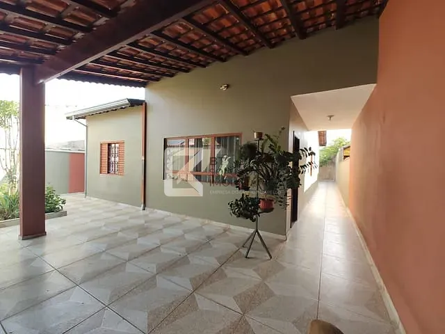 Casa com 275m² 3 quartos e 2 banheiros, à venda, no bairro Jardim Tropical em Indaiatuba