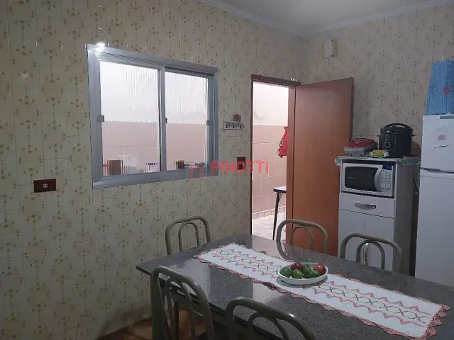 Casa 2 quartos e 2 banheiros, para alugar, no bairro Vila Marchi em São Bernardo do Campo