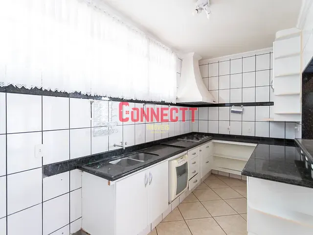 Casa com 330m² 4 quartos e 1 banheiro, para alugar, no bairro Jardim Sao Luiz em Ribeirão Preto