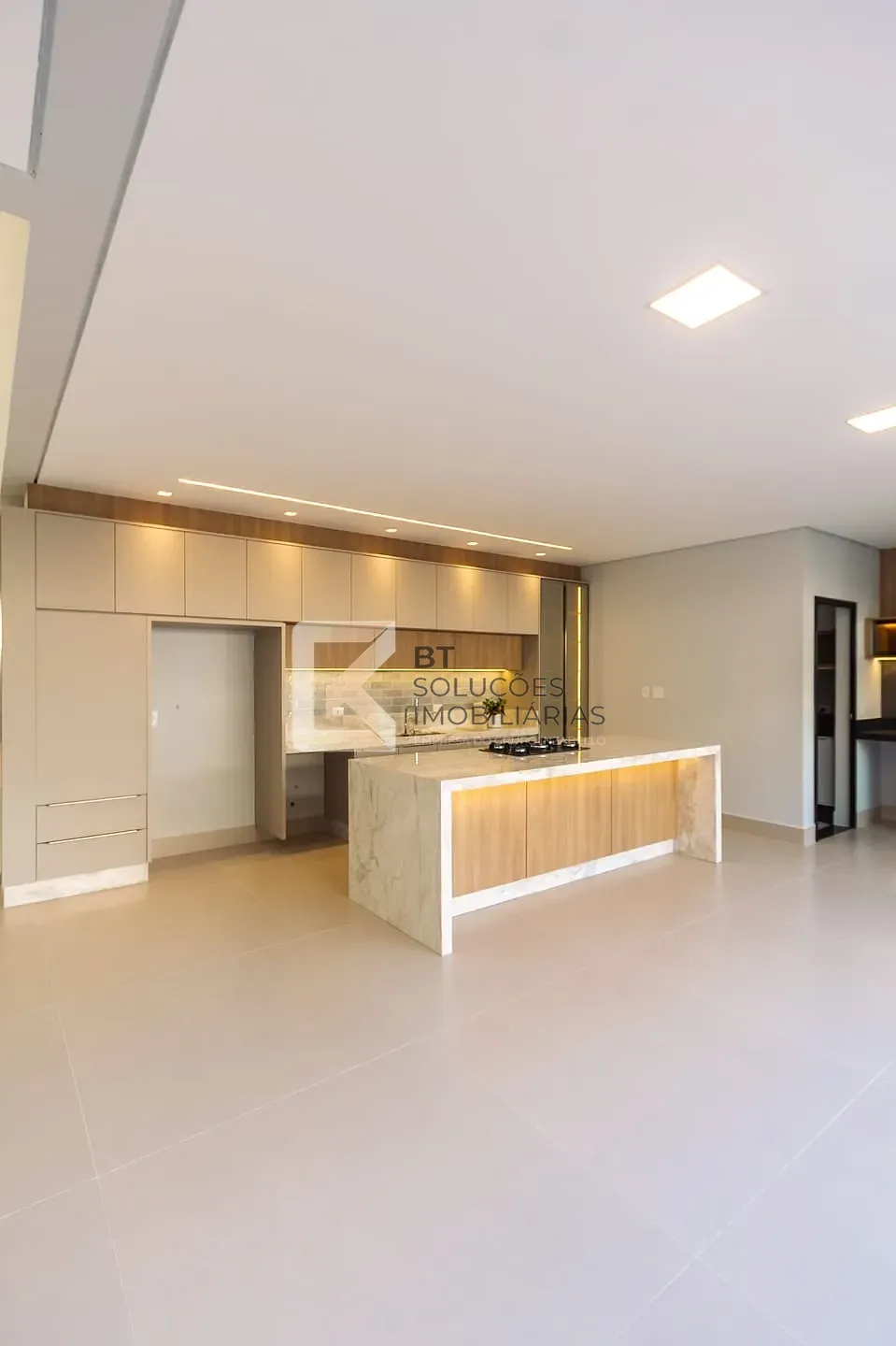 Casa, 3 quartos, 300 m² - Foto 35