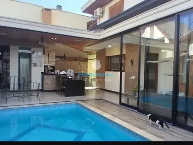 Casa com 360m² 3 quartos e 3 banheiros, à venda, no bairro Urbanova em São José dos Campos