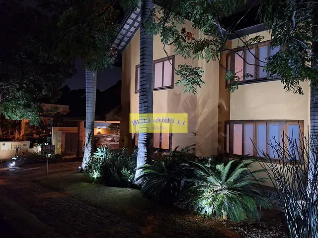 Casa com 501m² 5 quartos e 5 banheiros, à venda, no bairro Portal do Paraíso II em Jundiaí