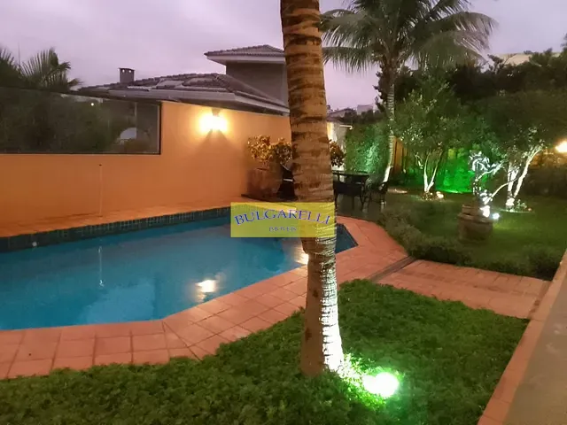Casa com 501m² 5 quartos e 5 banheiros, à venda, no bairro Portal do Paraíso II em Jundiaí