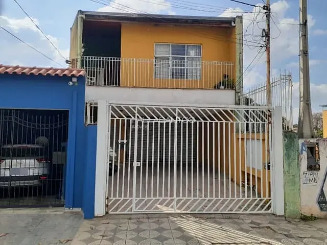Casa com 240m² 3 quartos e 4 banheiros, à venda, no bairro Jardim Simus em Sorocaba