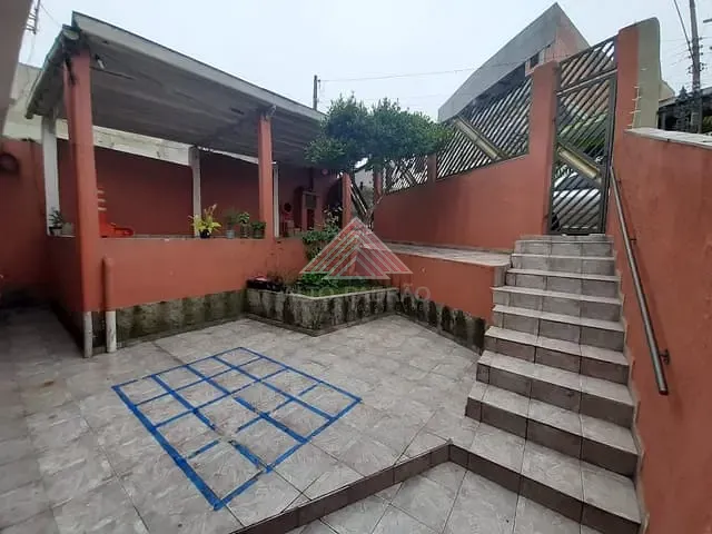Casa com 166m² 2 quartos e 1 banheiro, à venda, no bairro Jardim Miranda D Aviz em Mauá