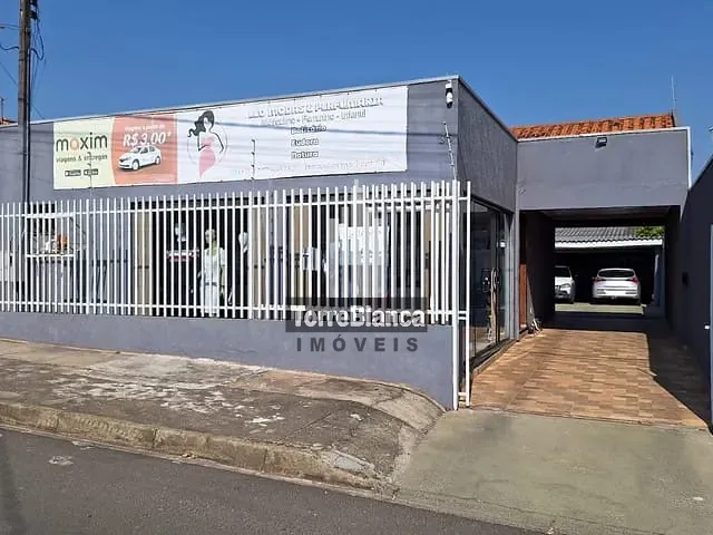Casa com 300m² 3 quartos e 2 banheiros, à venda, no bairro Boa Vista em Ponta Grossa