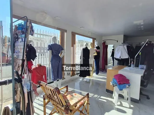 Casa com 300m² 3 quartos e 2 banheiros, à venda, no bairro Boa Vista em Ponta Grossa