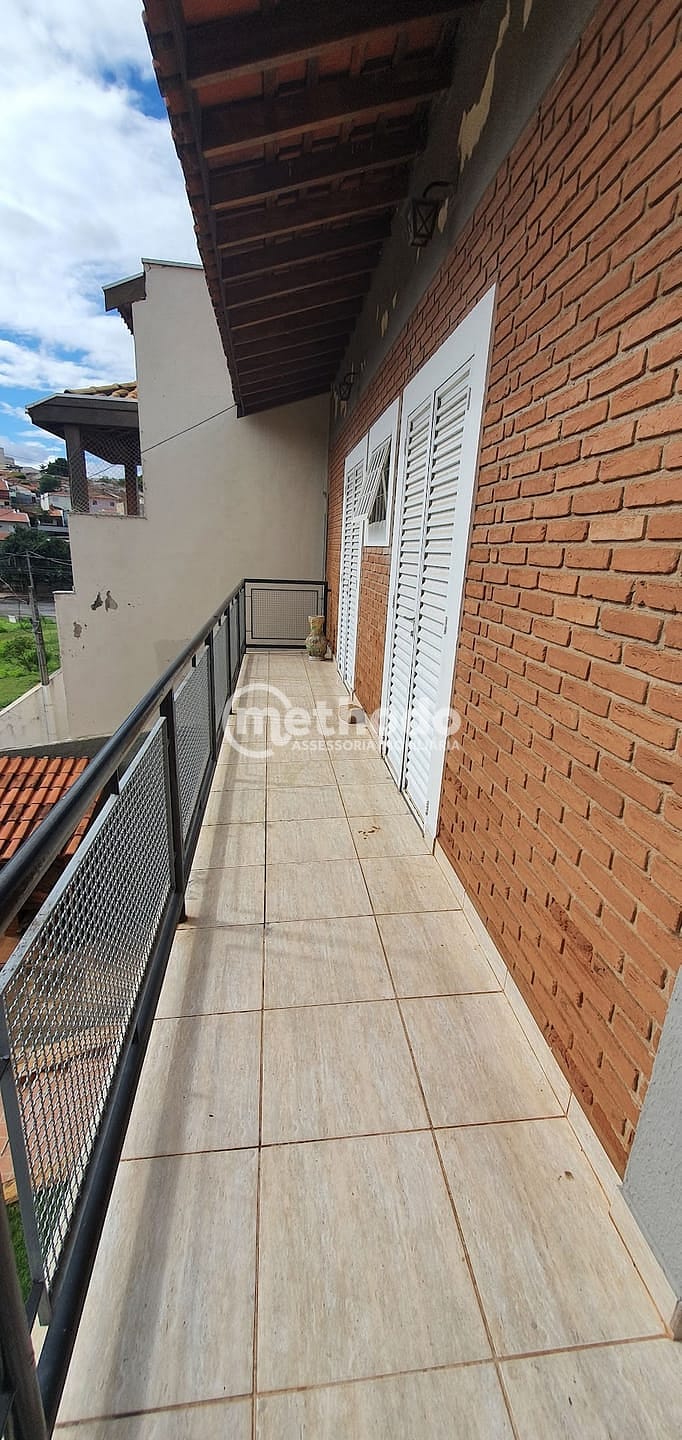 Casa, 3 quartos, 200 m² - Foto 13