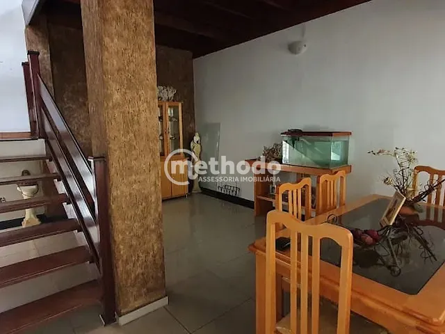Casa com 300m² 3 quartos e 3 banheiros, à venda, no bairro Jardim Chapadão em Campinas