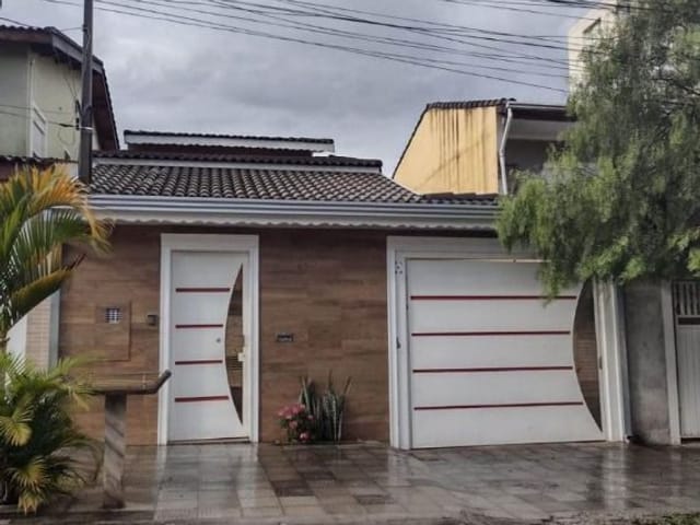 Casa com 188m² 3 quartos e 3 banheiros, à venda, no bairro Portais (Polvilho) em Cajamar