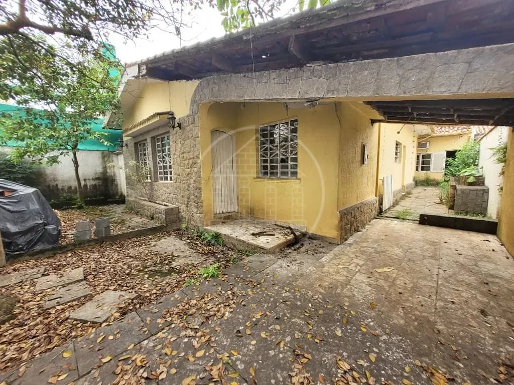 Casa, 2 quartos, 250 m² - Foto 1
