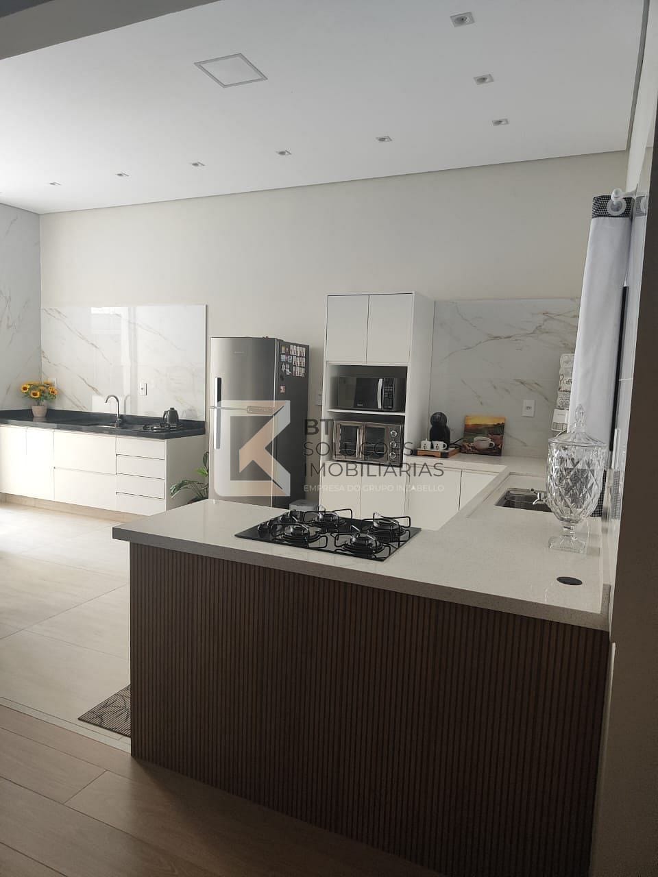 Casa, 3 quartos, 162 m² - Foto 4