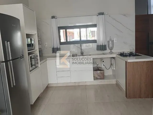 Casa com 240m² 3 quartos e 3 banheiros, à venda, no bairro Jardim Bréscia em Indaiatuba