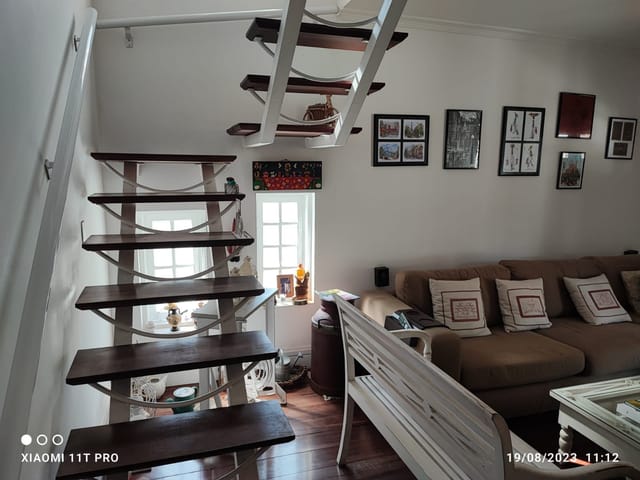 Casa 4 quartos e 1 banheiro, à venda, no bairro Simeria em Petrópolis