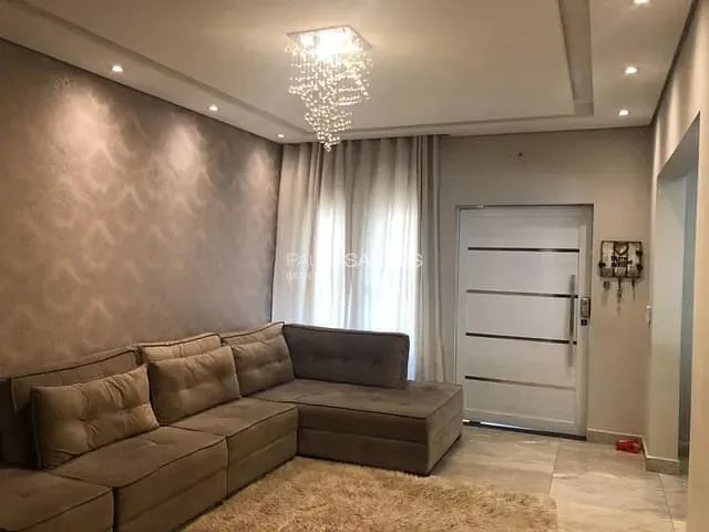 Casa com 330m² 4 quartos e 2 banheiros, à venda, no bairro Jardim Santa Rosália em Sorocaba
