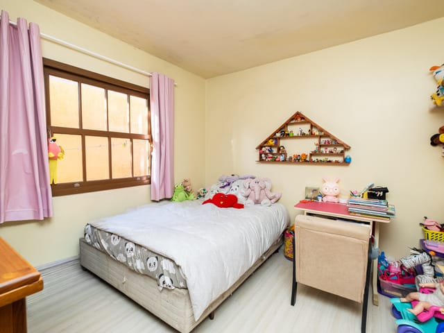 Casa com 702m² 5 quartos e 4 banheiros, à venda, no bairro Três Vendas em Pelotas