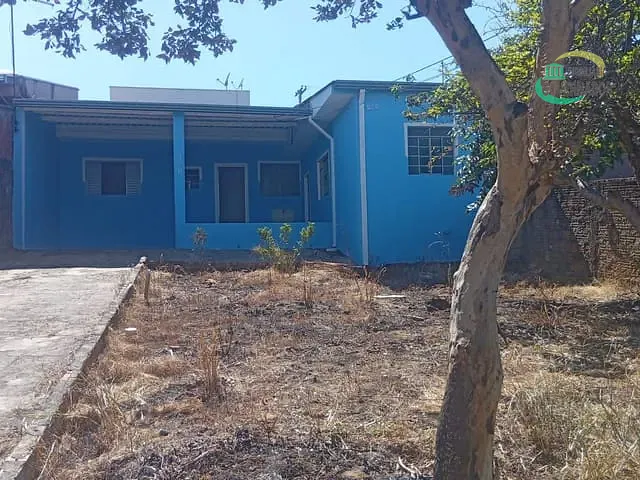 Casa com 250m² 2 quartos e 1 banheiro, à venda, no bairro Jardim Santa Clara do Lago I em Hortolândia