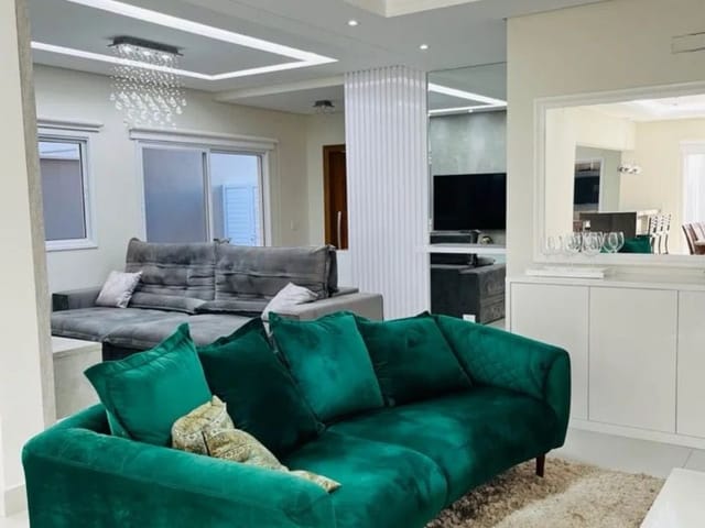 Casa com 250m² 4 quartos e 5 banheiros, à venda, no bairro Urbanova em São José dos Campos