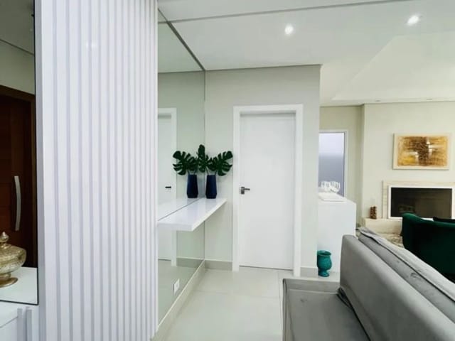 Casa com 250m² 4 quartos e 5 banheiros, à venda, no bairro Urbanova em São José dos Campos