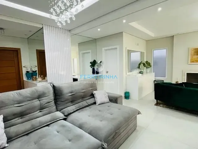 Casa com 250m² 4 quartos e 6 banheiros, à venda, no bairro Urbanova em São José dos Campos