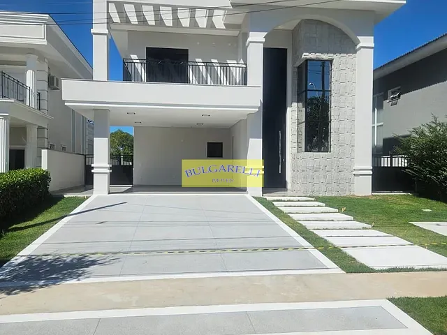 Casa com 448m² 3 quartos e 5 banheiros, à venda, no bairro Medeiros em Jundiaí