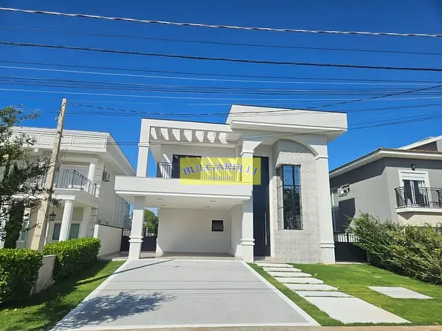 Casa com 448m² 3 quartos e 5 banheiros, à venda, no bairro Medeiros em Jundiaí