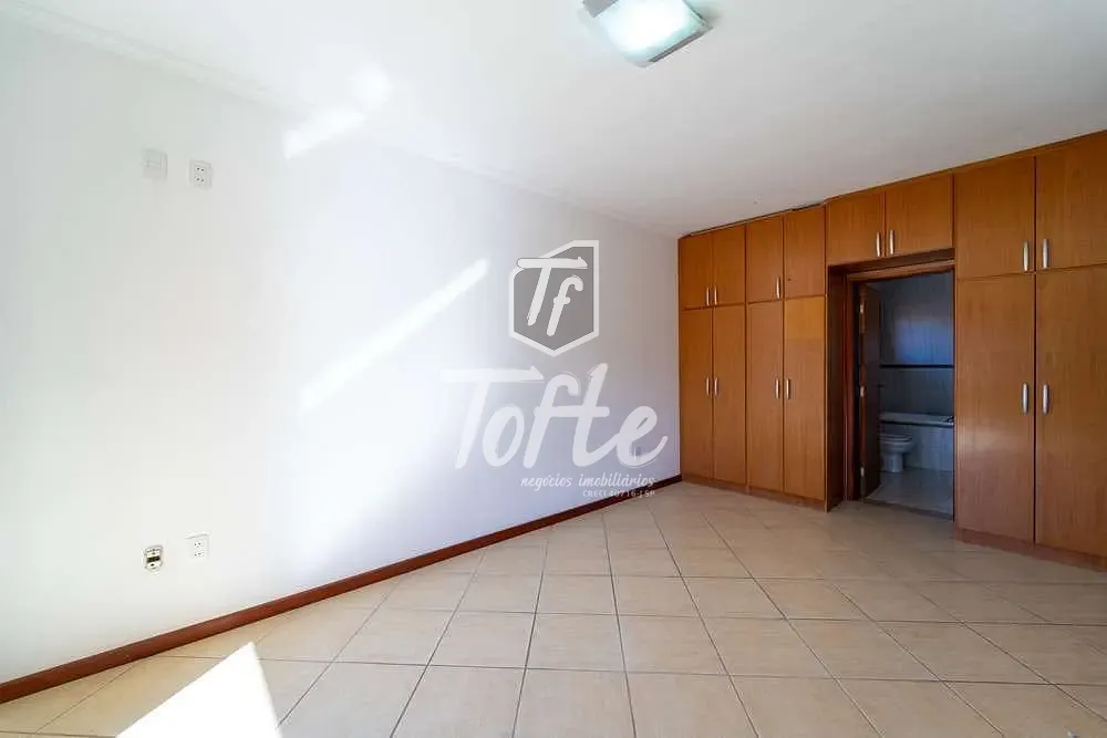 Casa, 3 quartos, 247 m² - Foto 11