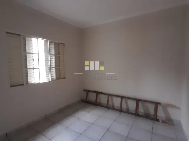 Casa com 468m² 2 quartos e 1 banheiro, à venda, no bairro Centro em Sumaré