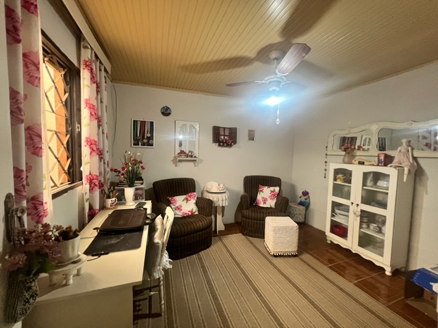 Casa com 125m² 2 quartos e 2 banheiros, à venda, no bairro Fragata em Pelotas