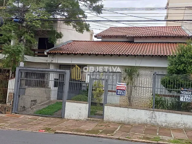 Casa 3 quartos e 2 banheiros, à venda, no bairro Boa Vista em Porto Alegre