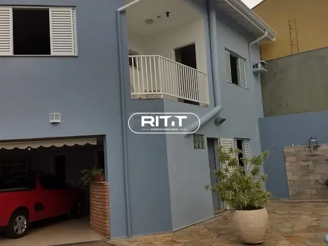 Casa com 690m² 3 quartos e 1 banheiro, à venda, no bairro Colinas dos Álamos em Valinhos