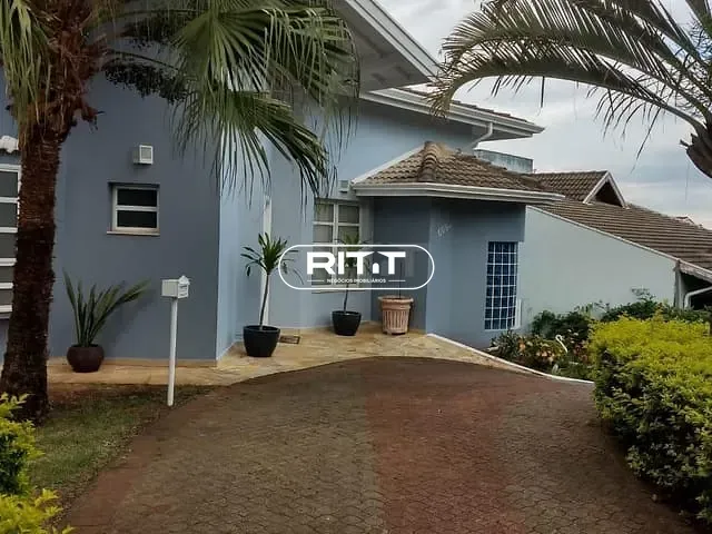 Casa com 690m² 3 quartos e 1 banheiro, à venda, no bairro Colinas dos Álamos em Valinhos