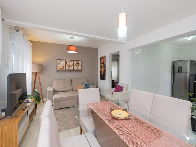 Casa com 300m² 3 quartos e 2 banheiros, à venda, no bairro Três Vendas em Pelotas