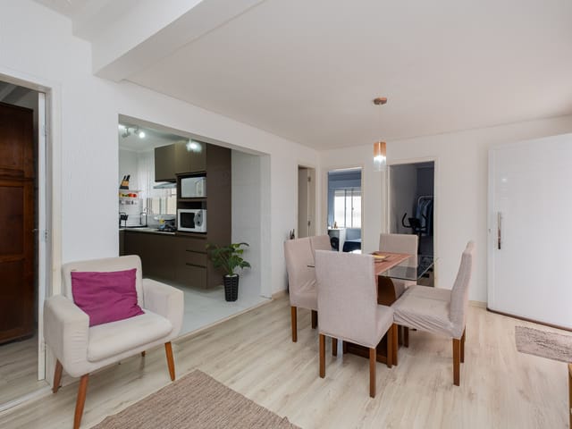 Casa com 300m² 3 quartos e 2 banheiros, à venda, no bairro Três Vendas em Pelotas