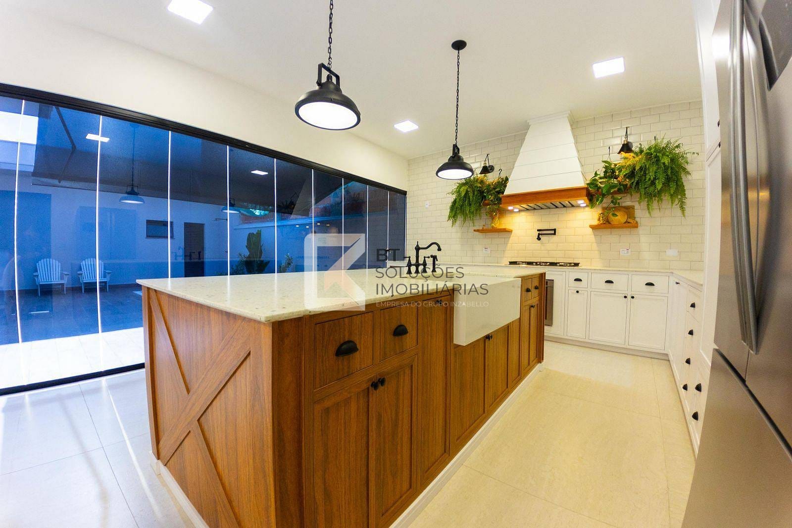 Casa, 3 quartos, 190 m² - Foto 6