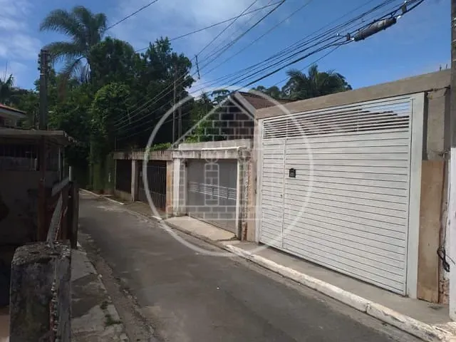 Casa com 200m² 3 quartos e 1 banheiro, à venda, no bairro Vila Represa em São Paulo