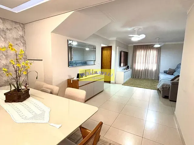 Casa com 251m² 3 quartos e 5 banheiros, à venda, no bairro Parque Centenário em Jundiaí