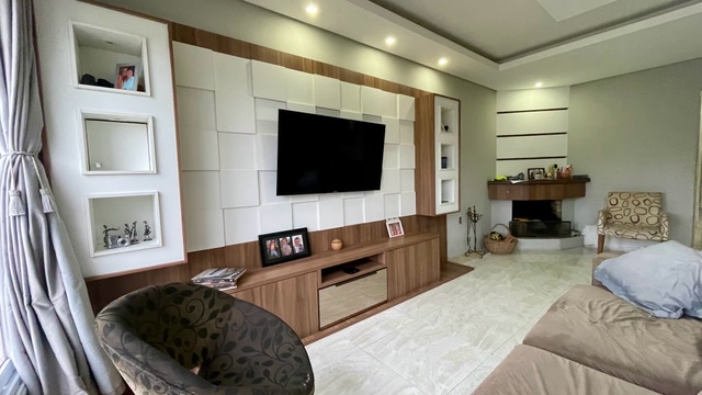 Casa com 361m² 3 quartos e 3 banheiros, à venda, no bairro Fragata em Pelotas
